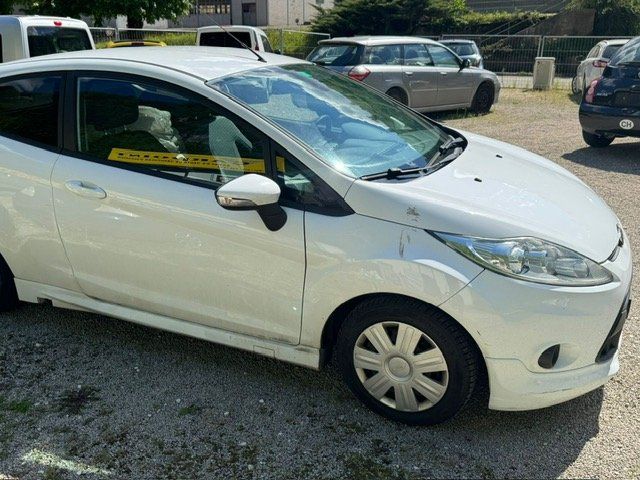 Ford Automobili: Ford Fiesta – Usato da Courrendlin venduto da alu_r525 3