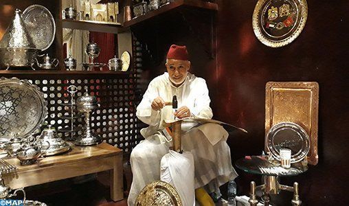 Set di piatti: Service à Thé Marocain – Nuovo e nell'imballaggio originale da cournillens venduto da Haronn 9