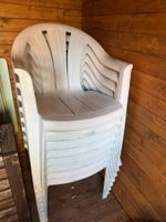 1 Fr !!! 8 Chaises de jardin en plastique