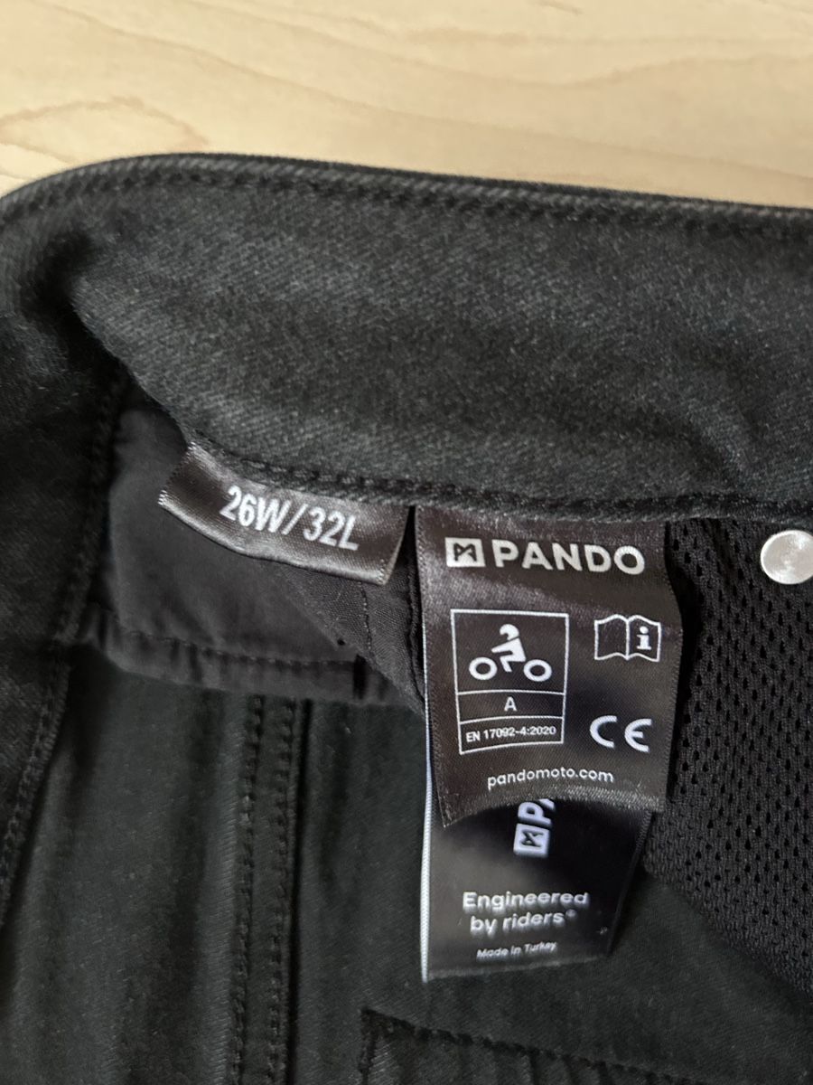 Jeans: Pando Motorrad Damen Jeans  – Usato da Zofingen venduto da roj_ms9t 3
