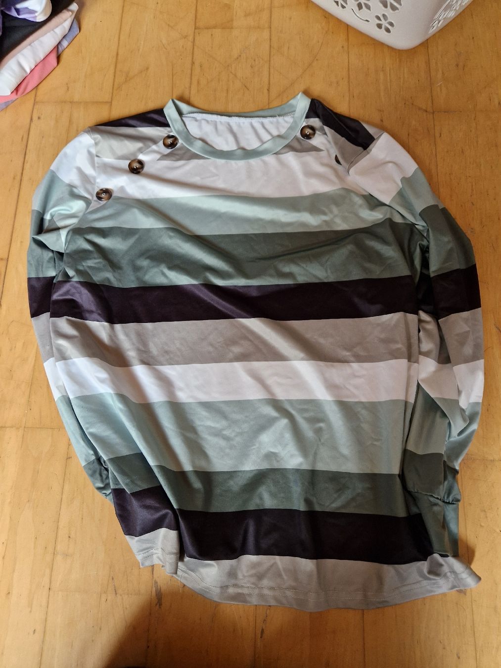 Maglioni & Felpe: Pullover Gr M – Nuovo (secondo la descrizione) da Wattwil venduto da Girl2000 2