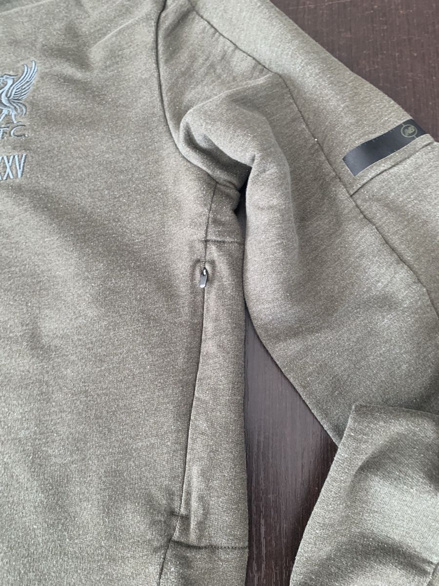 New Balance Pulls & Sweat-shirts: Pull new balance taille M – D'occasion à Domdidier par qatar1973 6