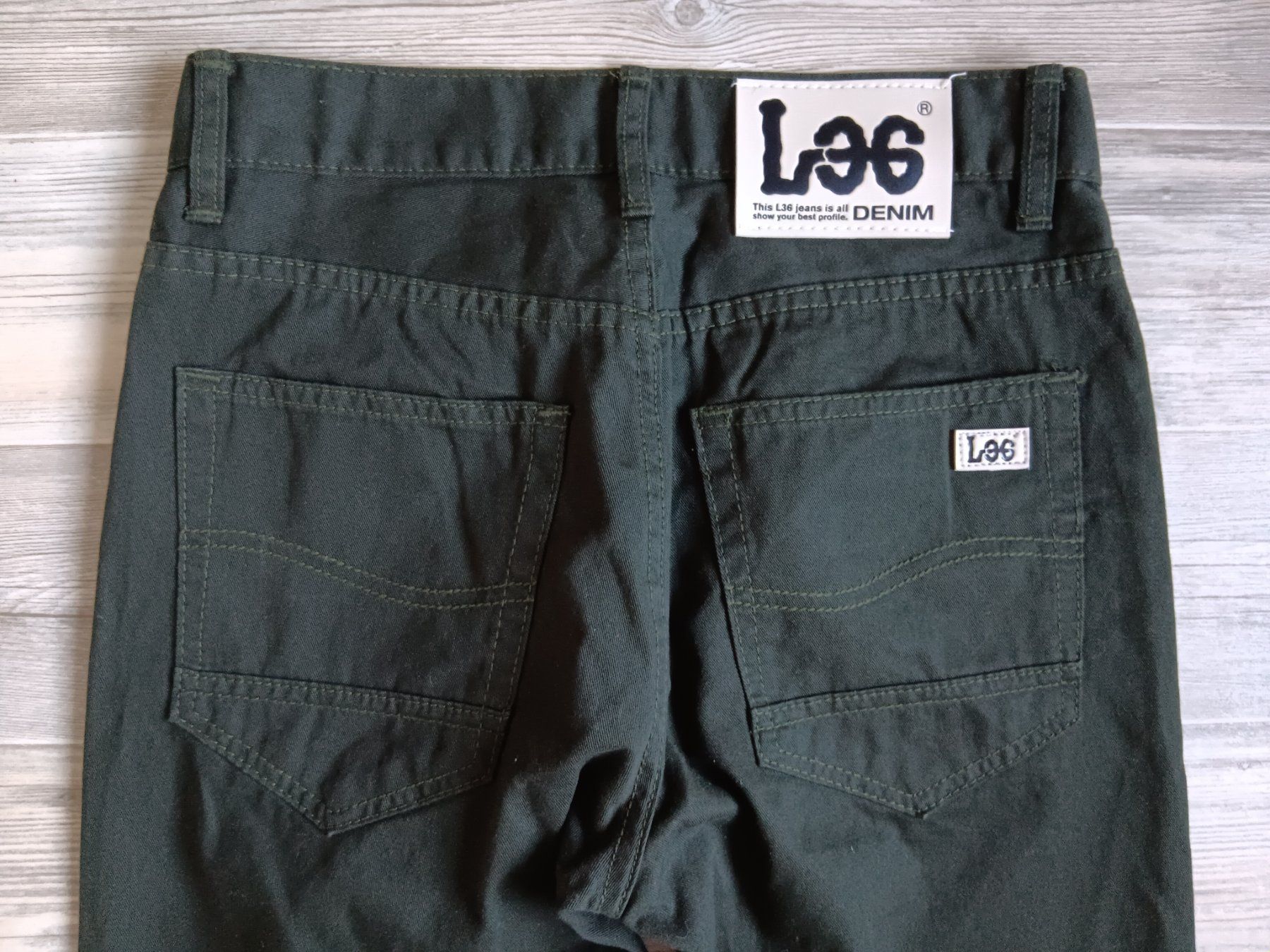 Lee Jeans: LEE Jeans taille / Grosse 30 – Usato da Cossonay-ville venduto da Super-Price-Quality 6
