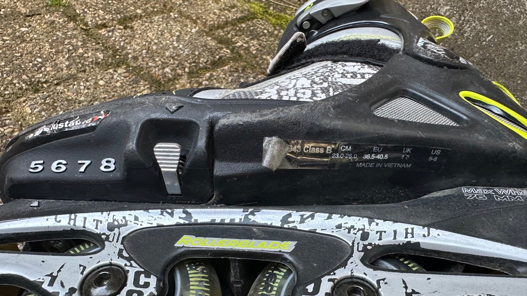 Pattini in linea & Pattini a rotelle: Verstellbare Inlineskates Grösse 36.5- 40.5 – Usato da Schönenbuch venduto da marisli80 4