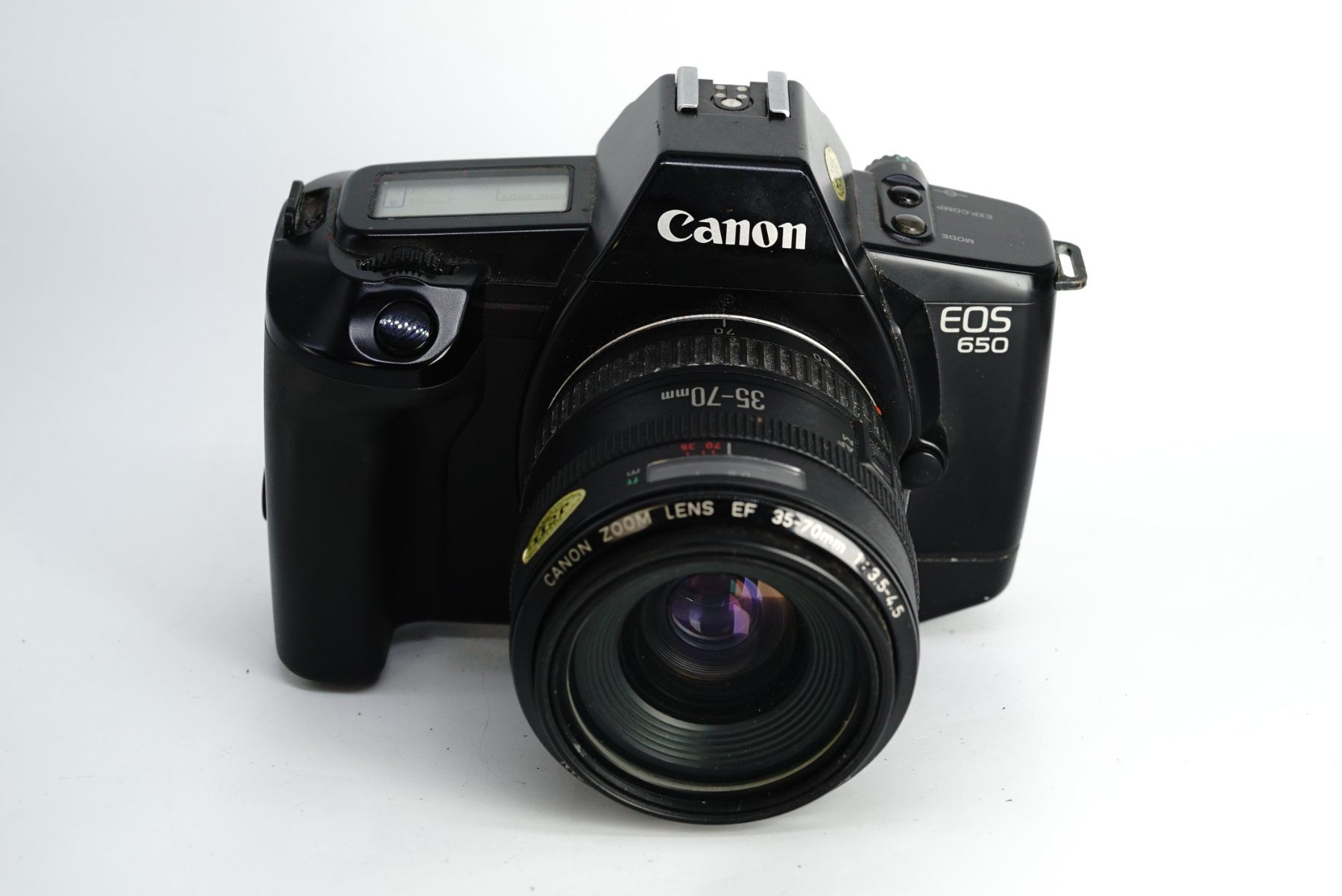 Canon Fotocamera: Canon EOS 650 mit Objektiv voll funktionstüchtig – Usato da Bischofszell venduto da Blende2