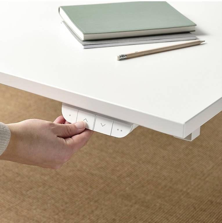 Ikea Scrivanie: Stehtisch Mittzon – Usato da Kehrsatz venduto da Morcer 2