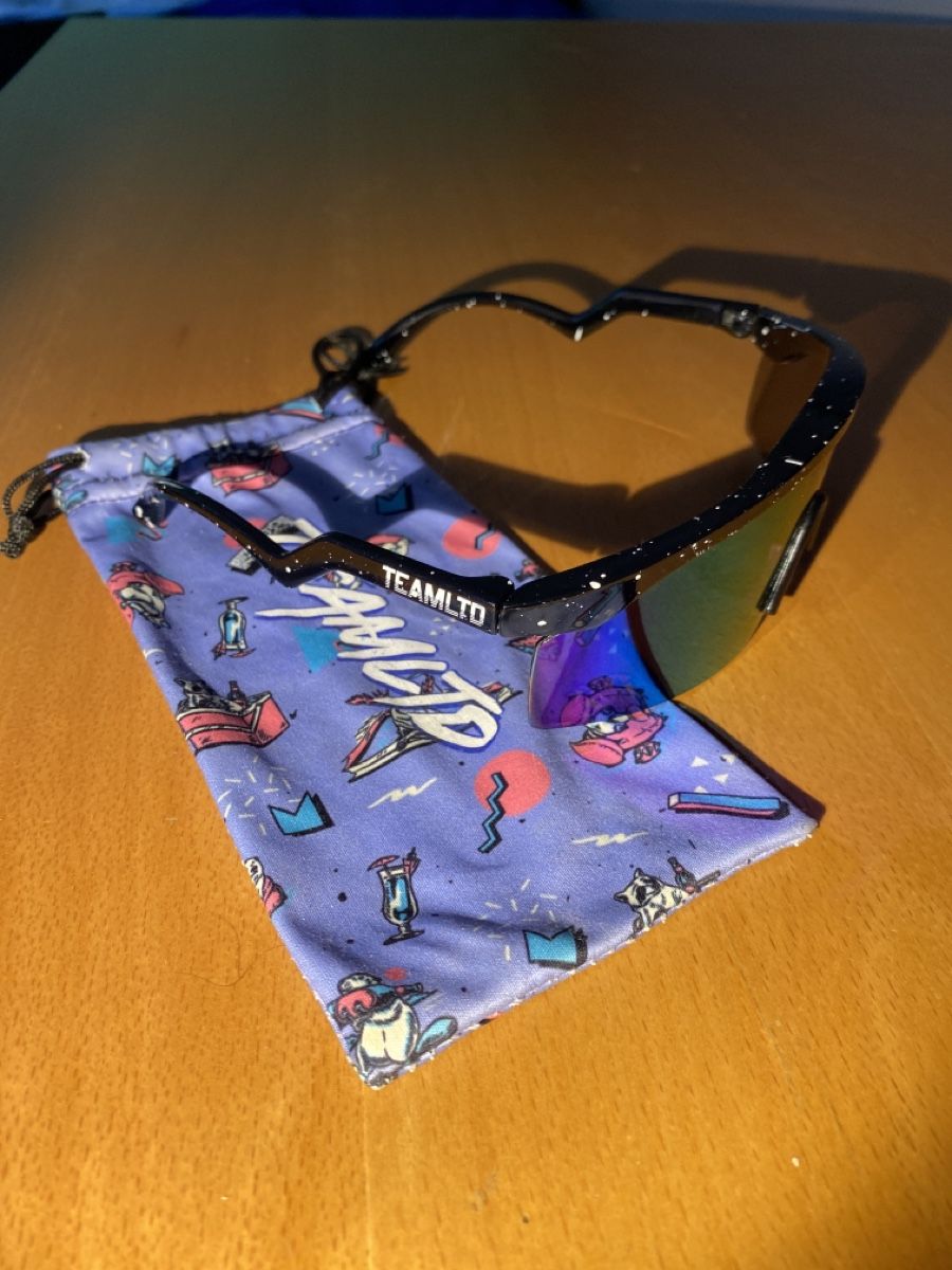 Occhiali & Lenti: Lunettes de soleil Team LTD – Usato da Ecuvillens venduto da bru_9pbq 1