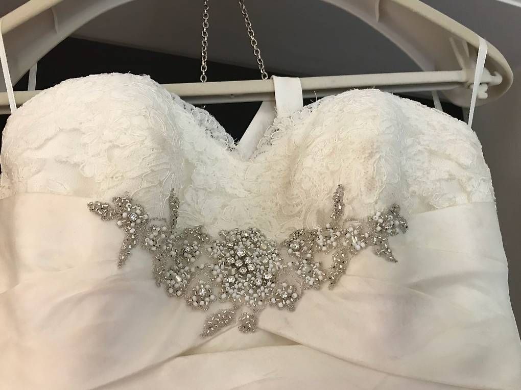 Kleider: Brautkleid inkl. Unterrock  – Gebraucht aus Wabern von Jess_Studer 1