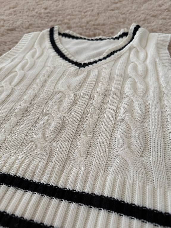 Pulls & Sweat-shirts: Pullunder  – D'occasion à Zwingen par KatjaM 2
