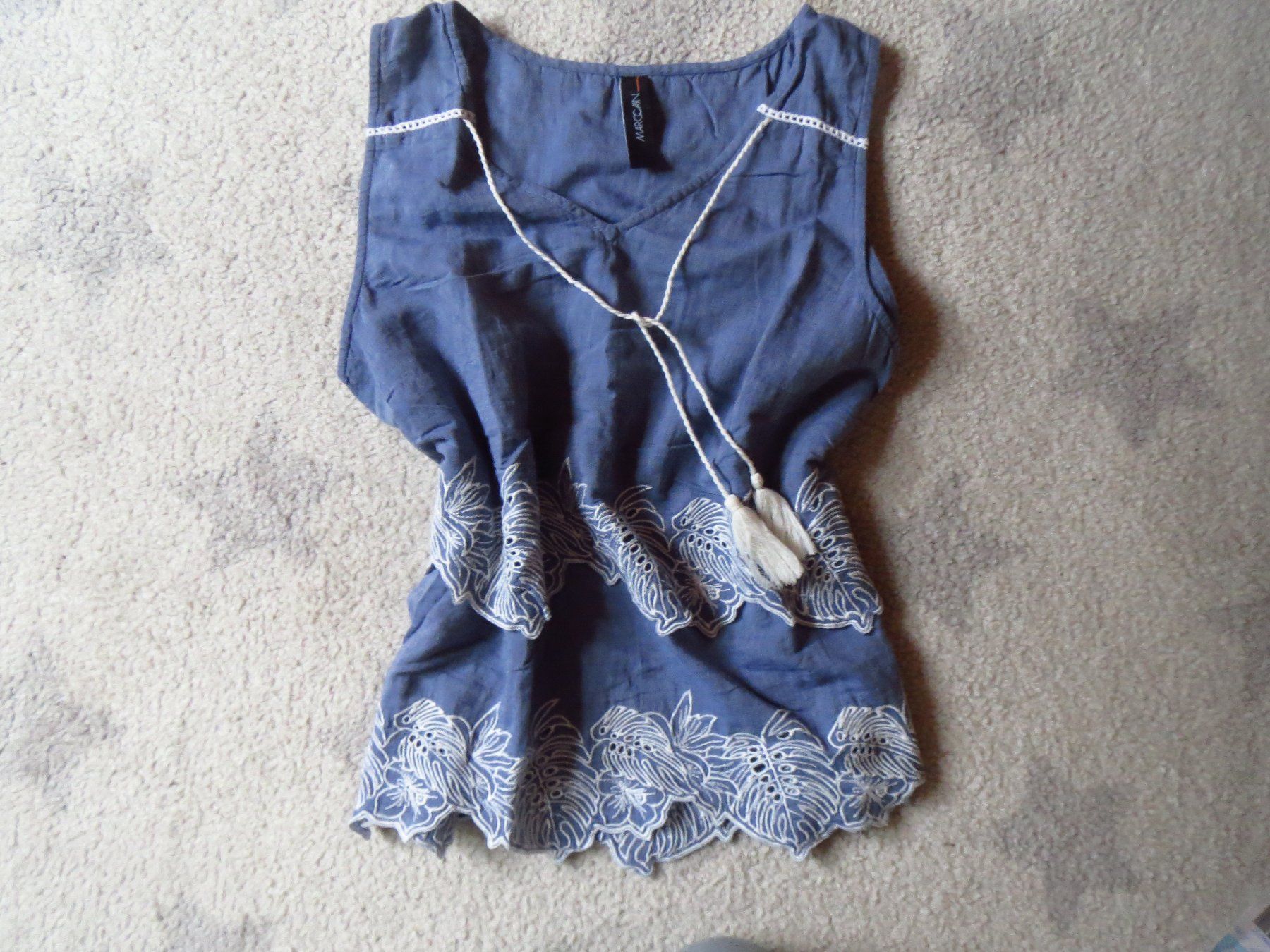 Marc Cain Chemisiers: schöne MARC CAIN Damen Bluse Gr N3 – D'occasion à Kiental par Anna8702