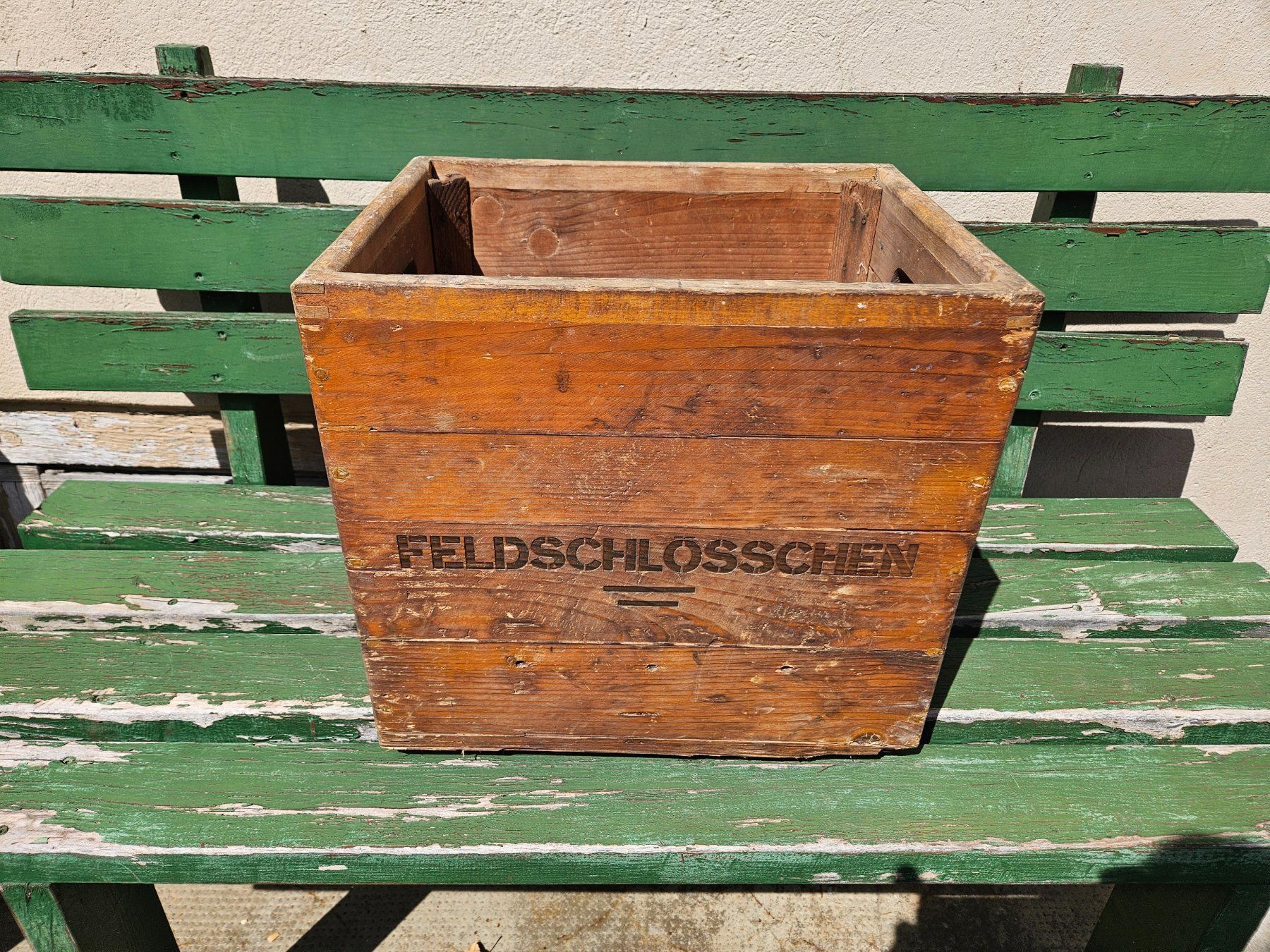Casse di vino e birra: Harrasse Feldschlösschen – Usato da Münchwilen AG venduto da pel_y9jx 1