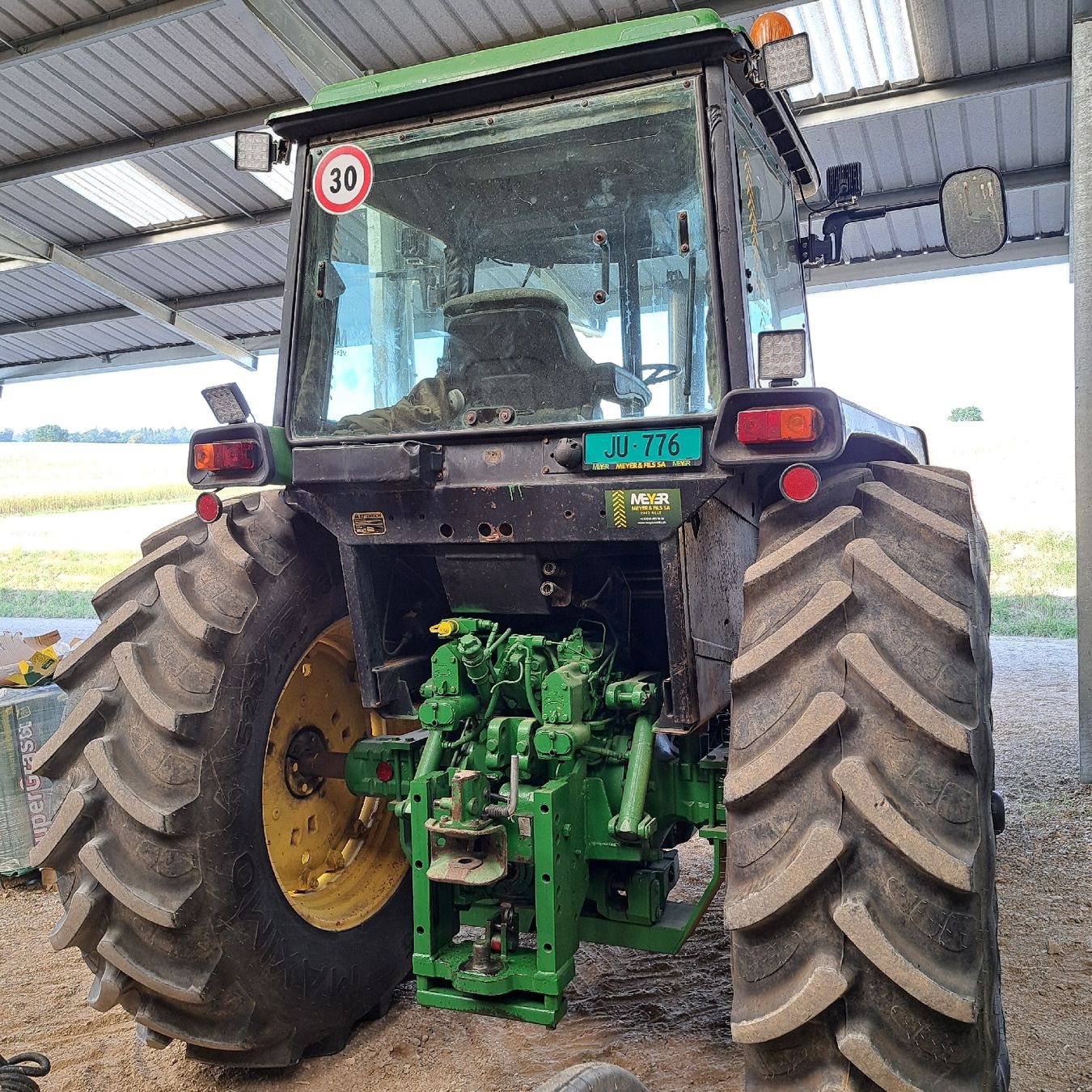 John Deere Tracteurs: John Deere 4240s  – D'occasion à Saulcy par m.w94 5