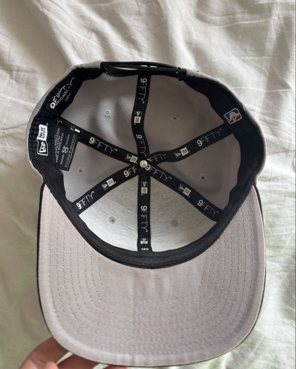 New Era Chapeaux, bonnets & casquettes: Vintage Miami Heat NBA Cap – D'occasion à Pâquier-Montbarry par dloic_ 3