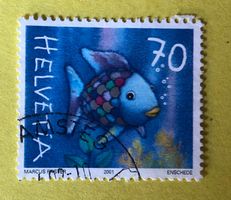 Nr.1027 GESTEMPELT Regenbogenfisch allein unterwegs 2001  ﻿