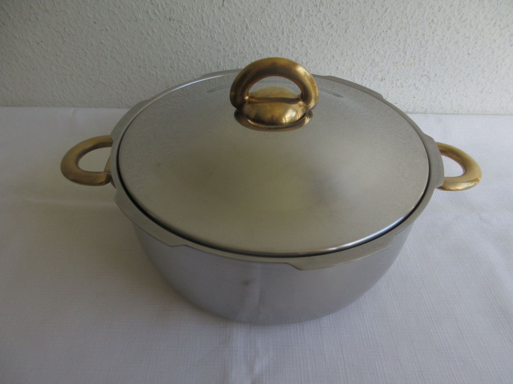 Kuhn Pentole: Kuhn Rikon Topf mit Deckel – Usato da Binningen venduto da Oldfashion 1