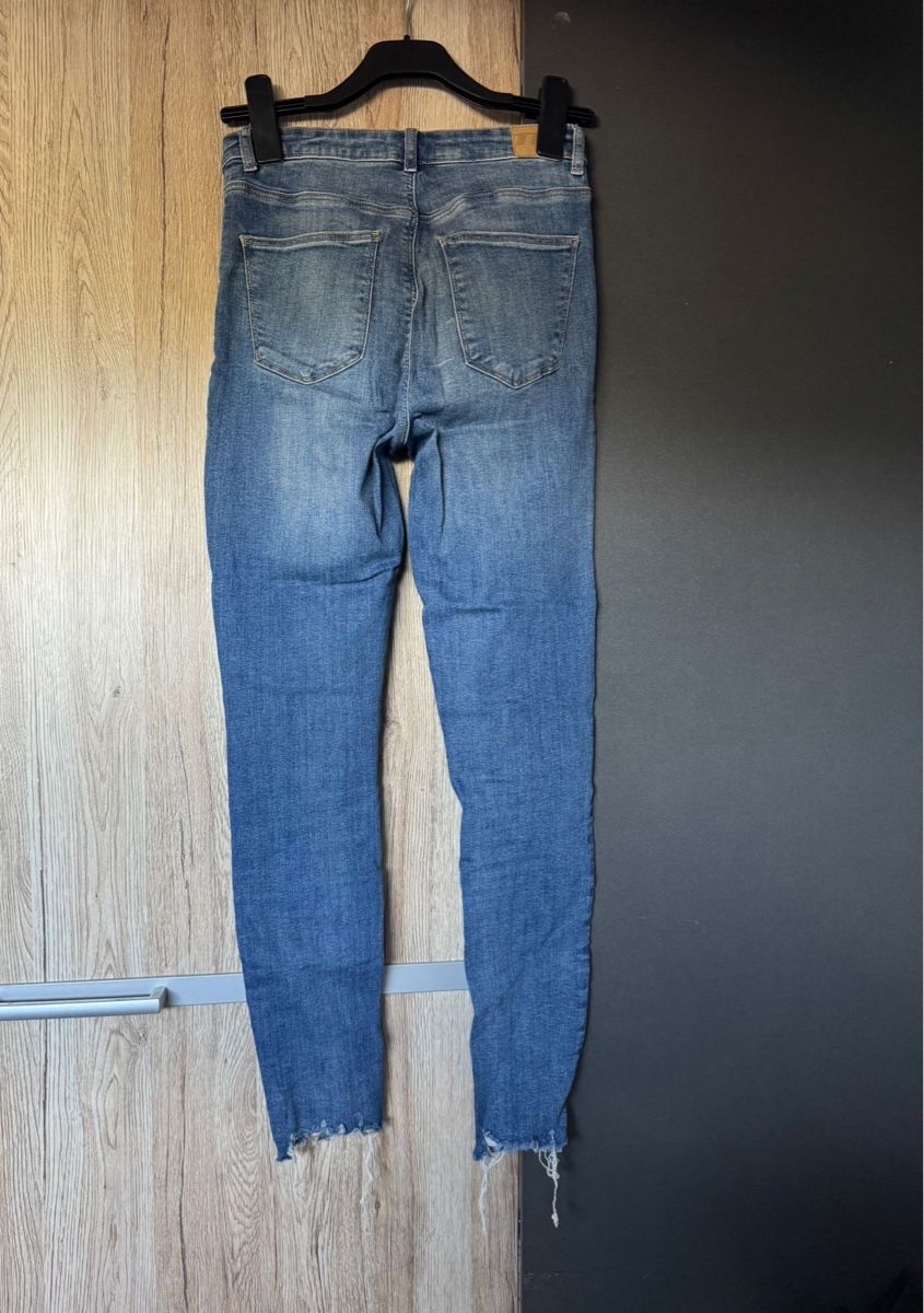 Tally Weijl Jeans: Skinnyjeans Blau – Gebraucht aus Oftringen von mar_7f8c 1