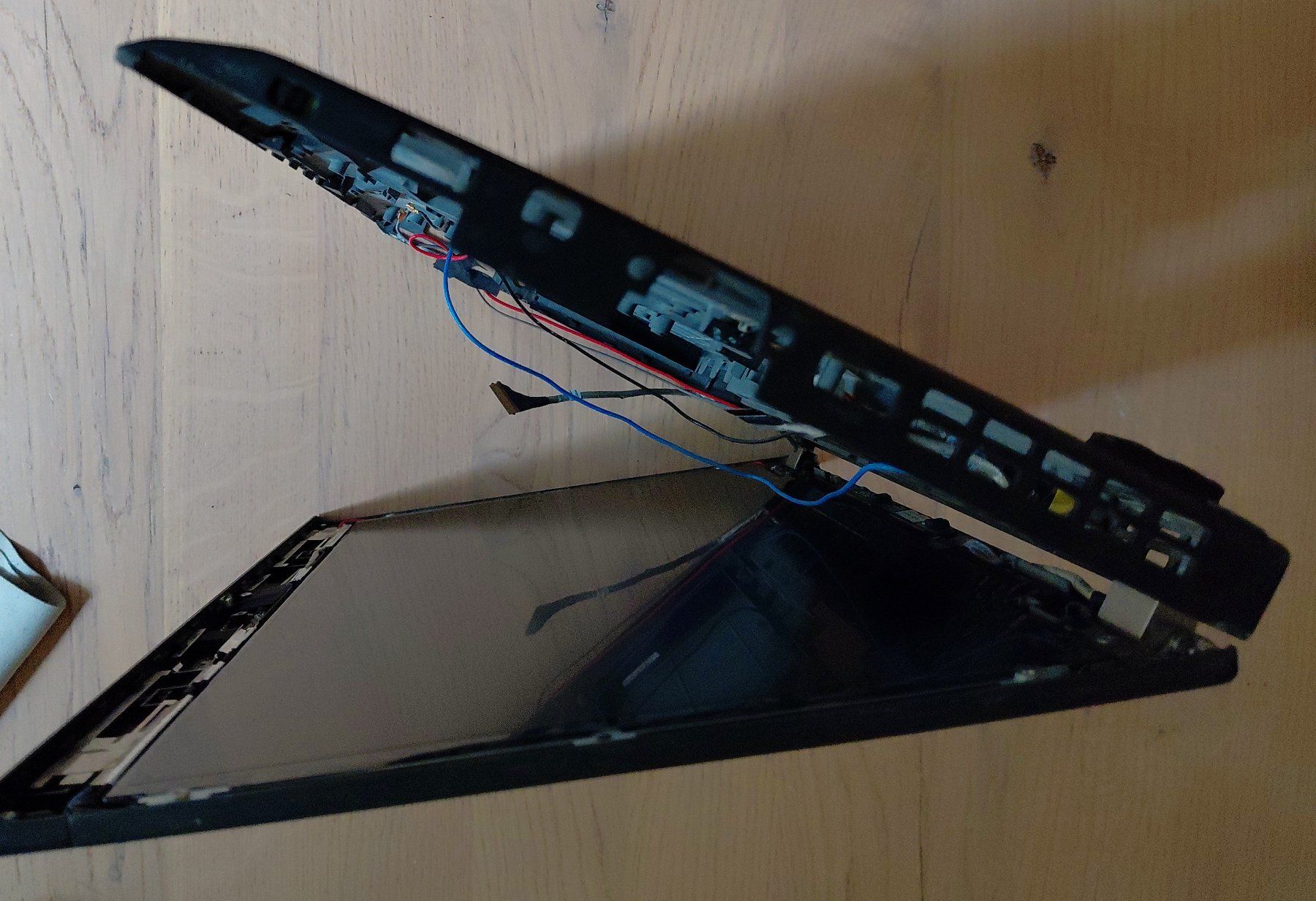 Monitor: lenovo  X220 – Usato da Bern venduto da hello-bern 1
