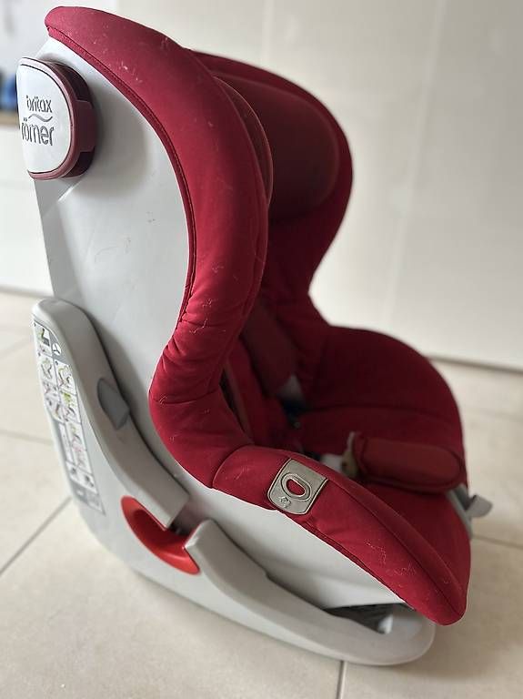 Seggiolini per auto: Römer Britax Isofix Kindersitz  – Usato da Gurmels venduto da saba88 1