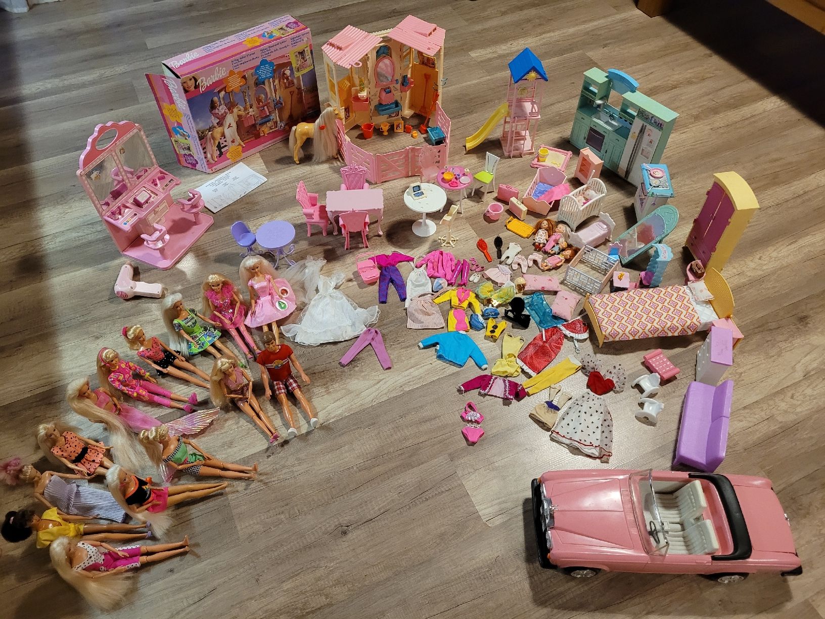 Puppen: Barbie Set Mattel – Gebraucht aus Gipf Oberfrick von denisenisli