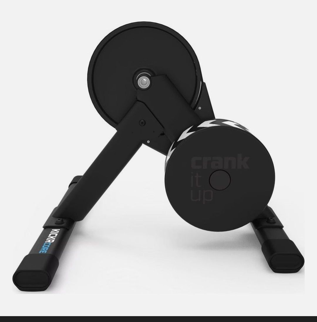 Wahoo Vélos d'appartement: Wahoo KICKR CORE 2 ZWIFT Cog/Click – D'occasion à Zürich par Dezca 2