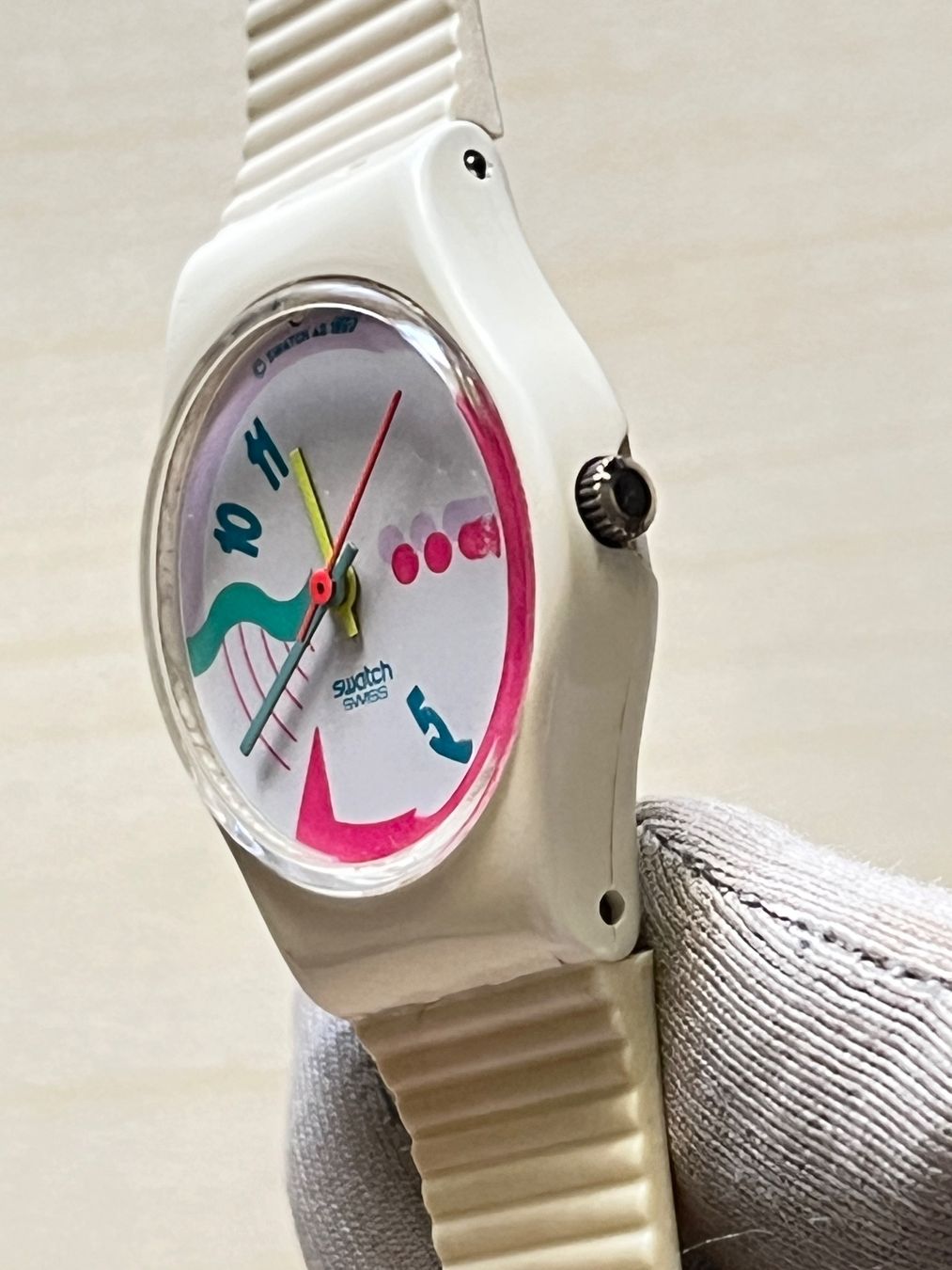 Swatch Uhren: Swatch Gent Uhr mit Farb-Zifferblatt gebraucht – Gebraucht aus Grenchen von chththl 2