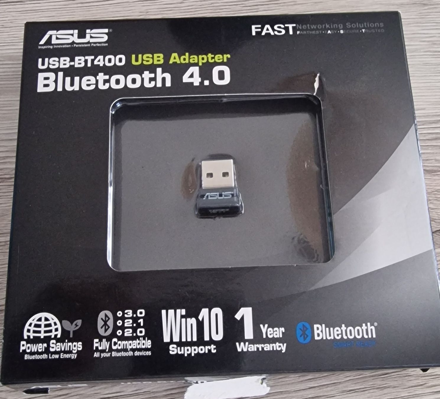 Unità & Adattatore: ASUS USB-BT400 Bluetooth 4.0 Adapter – Usato da Seftigen venduto da bendzsy91