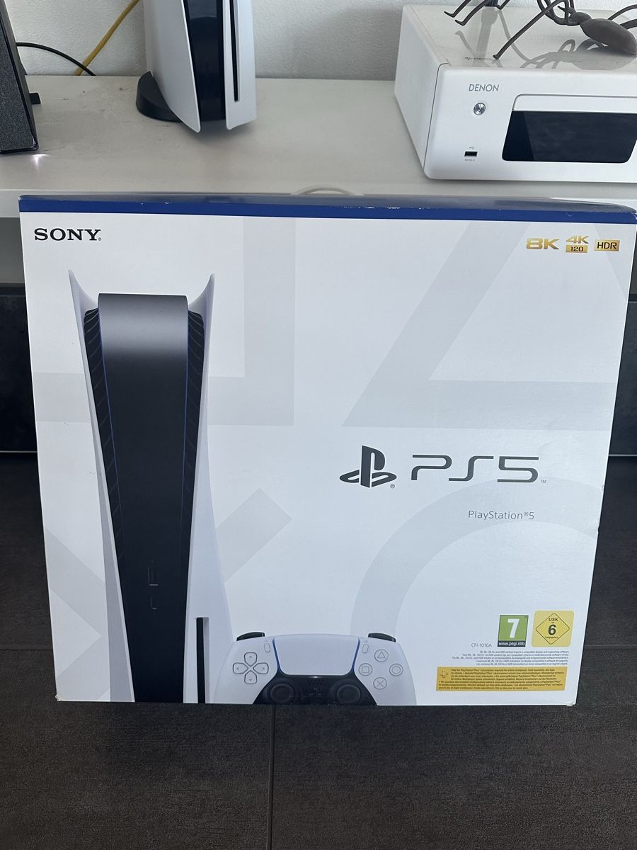 Sony Console: PlayStation 5 Disk,3+22Games&Div.DVDs,3Controller,Chargerpot – Usato da Heimberg venduto da mister_k11
