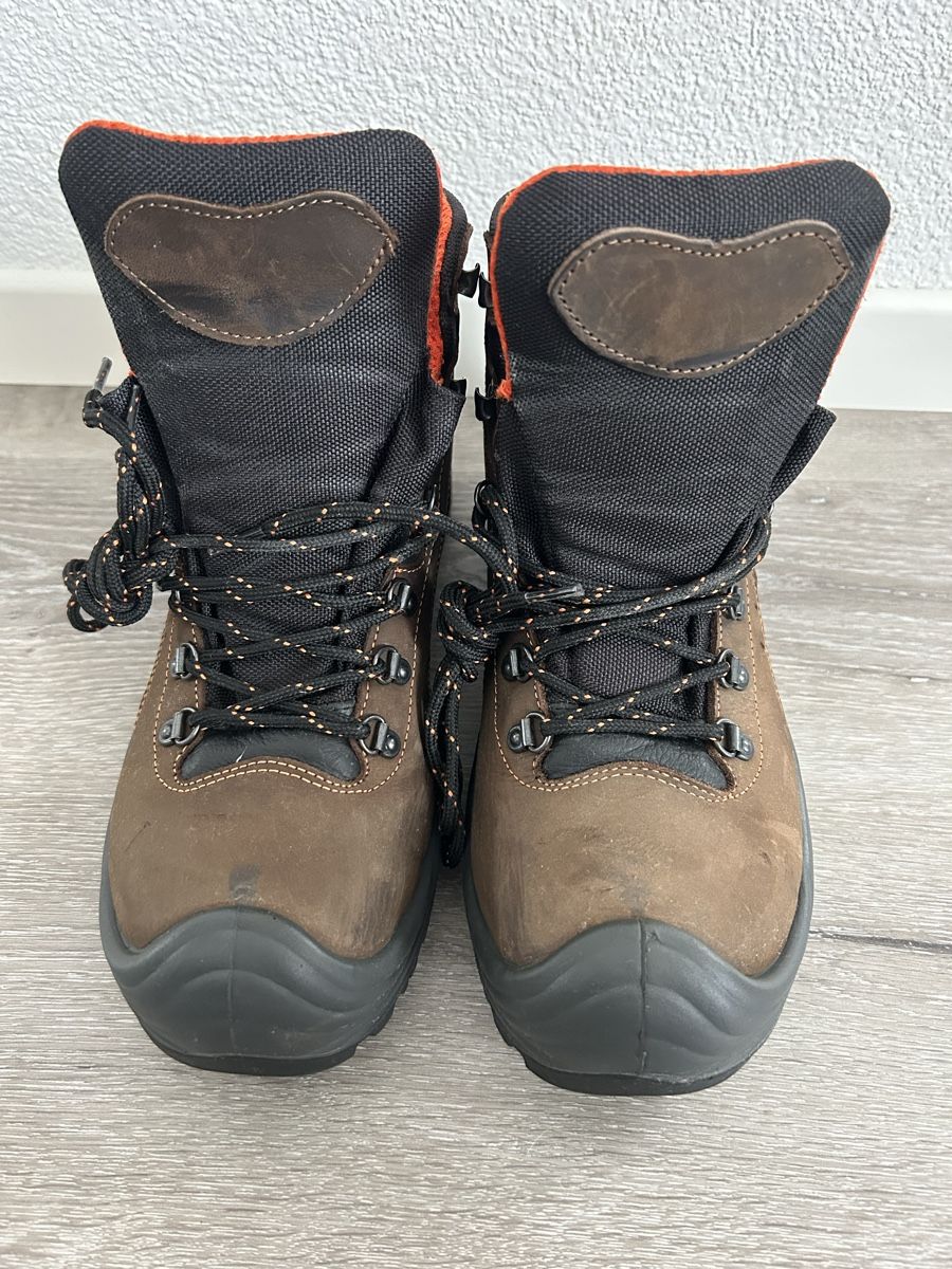 Scarpe da uomo: Arbeitsstiefel – Usato da Zollikofen venduto da S.B.R 3
