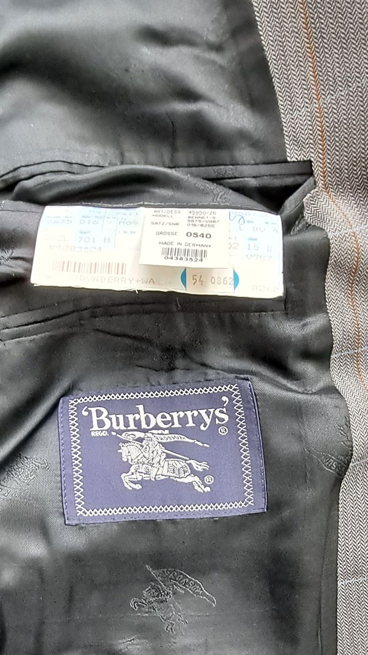 Burberry Giacche: Original Burberry Herren Blazer Gr. 54 – Usato da Liestal venduto da Mas-Y-Mas 3