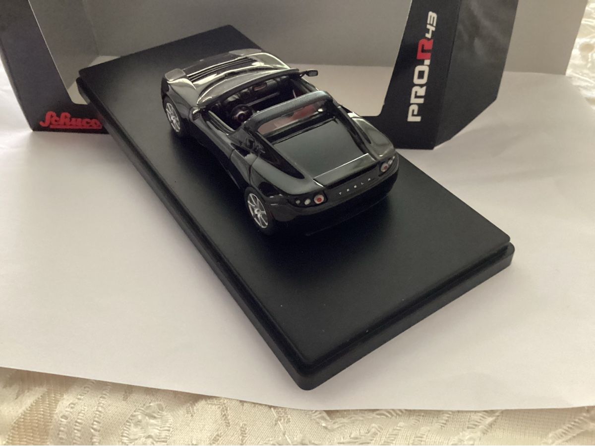 Tesla Modellautos: Tesla Roadster – Neu und originalverpackt aus Flawil von Imperiosud 3