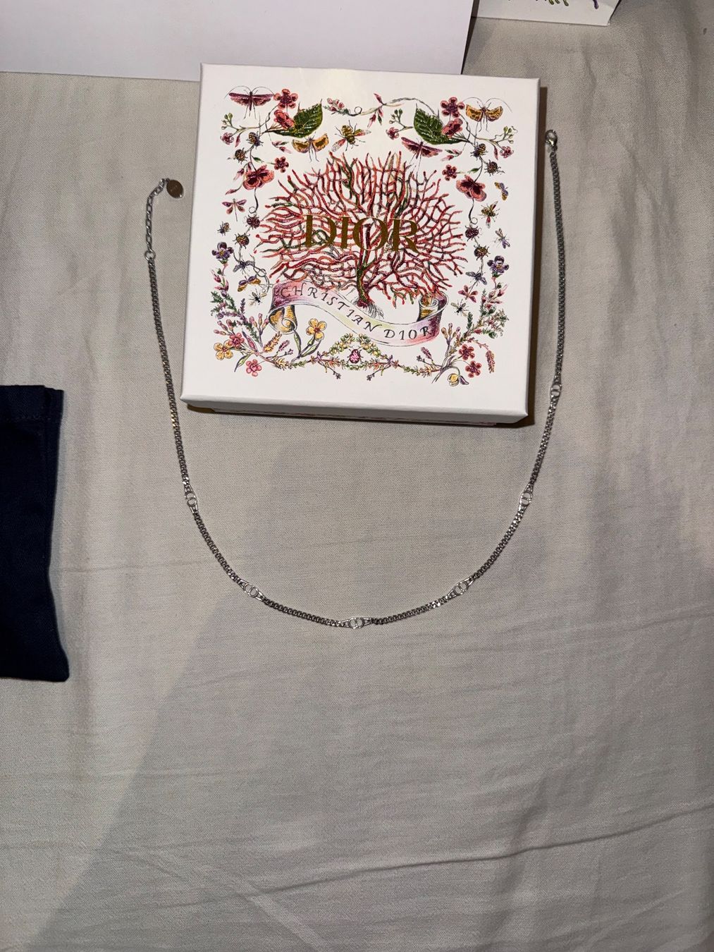 Dior Catenine: Dior Halskette – Nuovo e nell'imballaggio originale da Luzern venduto da E.H01 1