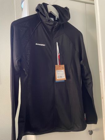 Mammut Aenergy Light ML hooded jacket women