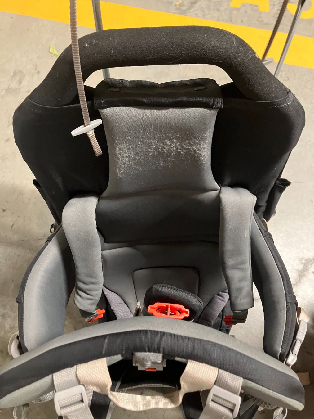 Vaude Marsupi portabebè: VAUDE Shuttle Base Kindertrage mit Sonnendach – Usato da Urdorf venduto da tao_k6wp 7