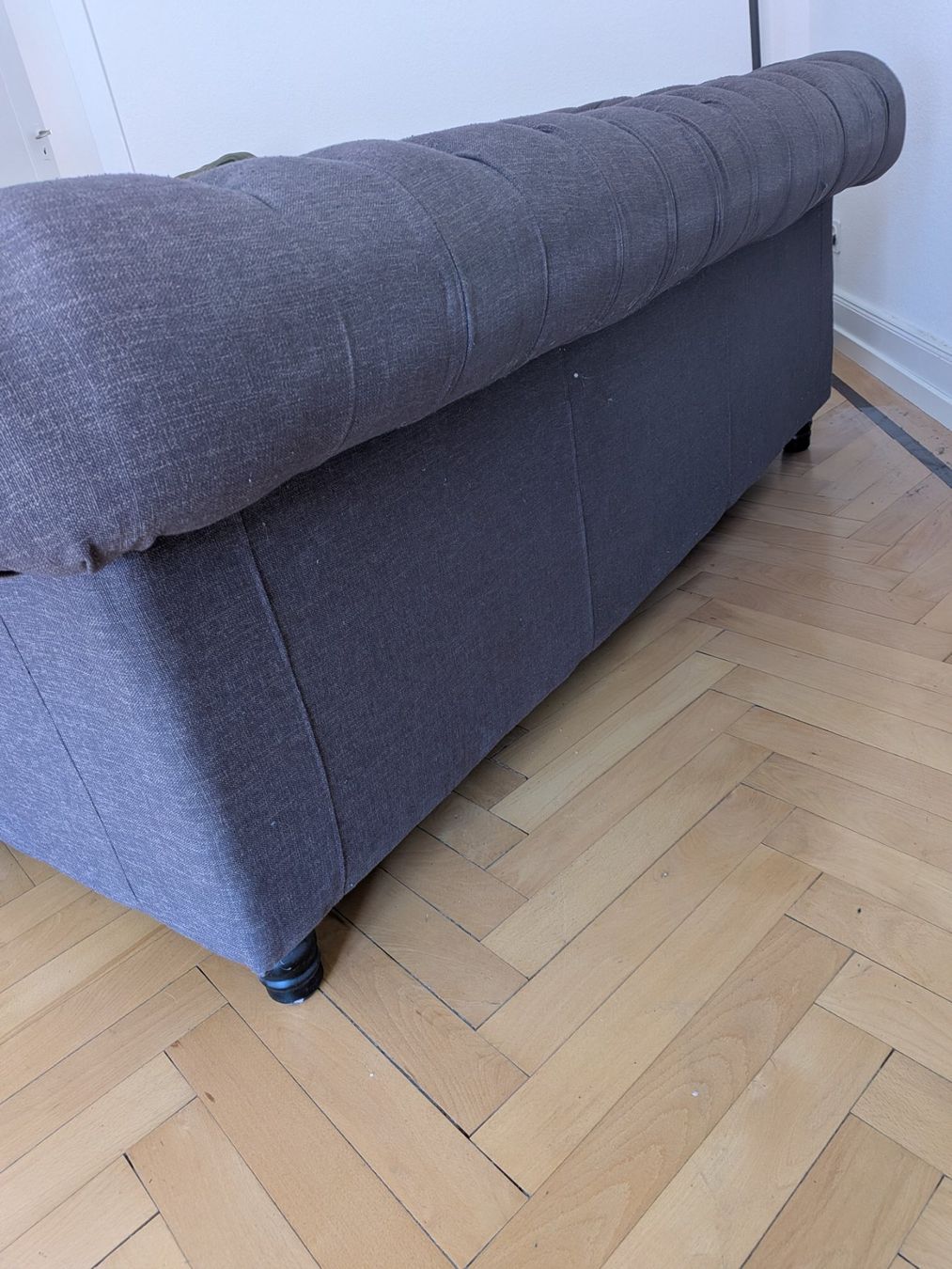 Divani: Chesterfield-style Sofa (Stoff) – Usato da Zürich venduto da anbrae 5