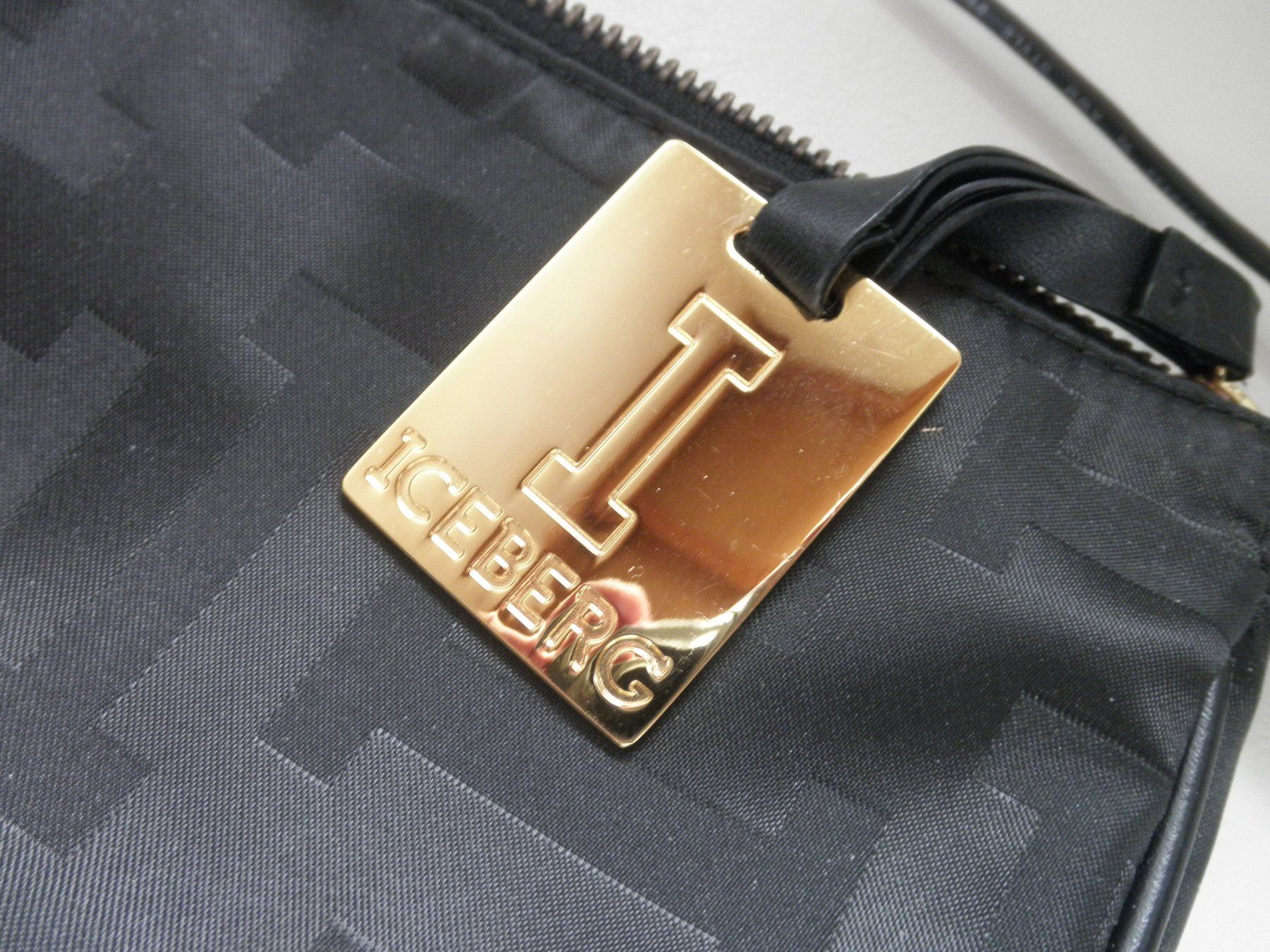 Iceberg Borse da donna: Iceberg Tasche – Usato da Buttwil venduto da Engelhaar 6