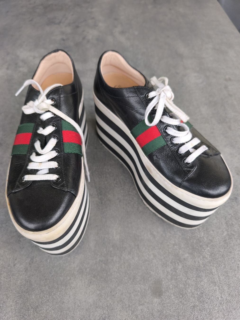 Gucci Scarpe da donna: GUCCI Leder Sneaker – Usato da volketswil venduto da Kaufenix