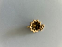 pendentif or jaune  18 carats 2,2x1,3 cm