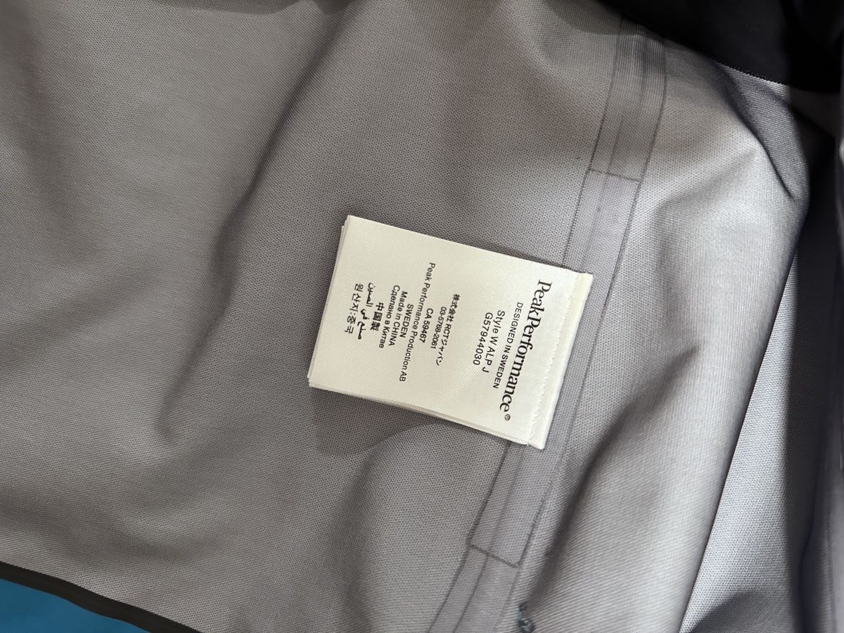 Peak Performance Jacken: Peak Performance Hardshelljacke Damen L, neu – Neu (gemäss Beschreibung) aus Bürglen UR von ali_bv7z 1