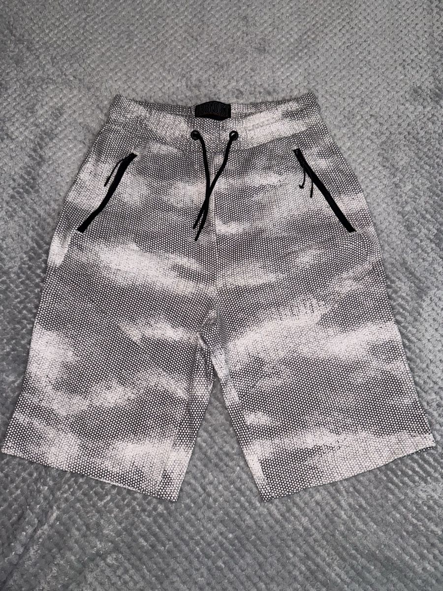 C&A Pantaloni: Short gris C&A – Usato da Aigle venduto da ama_n8k2 1