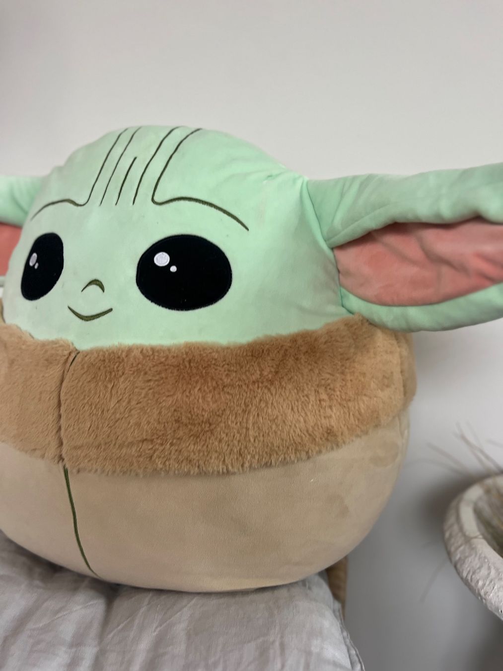 Squishmallows Giocattoli: Riesen Squishmallow Star Wars Yoda 55cm – Usato da Lufingen venduto da bombolulu 5