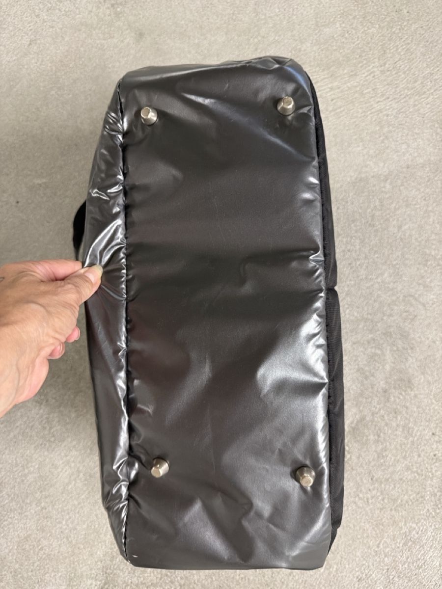Taschen für Damen: Hundetasche 1 mal gebraucht  – Gebraucht aus Gontenschwil von Yoyo7555 2