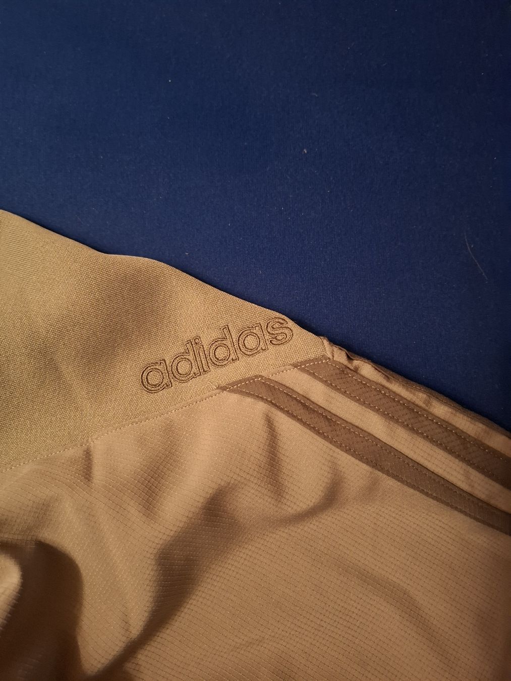 Adidas Jacken: Adidas Trainingsjacke – Gebraucht aus Niederönz von g_si 3