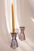 2 Vintage Kerzenständer Glas – lila & rosa