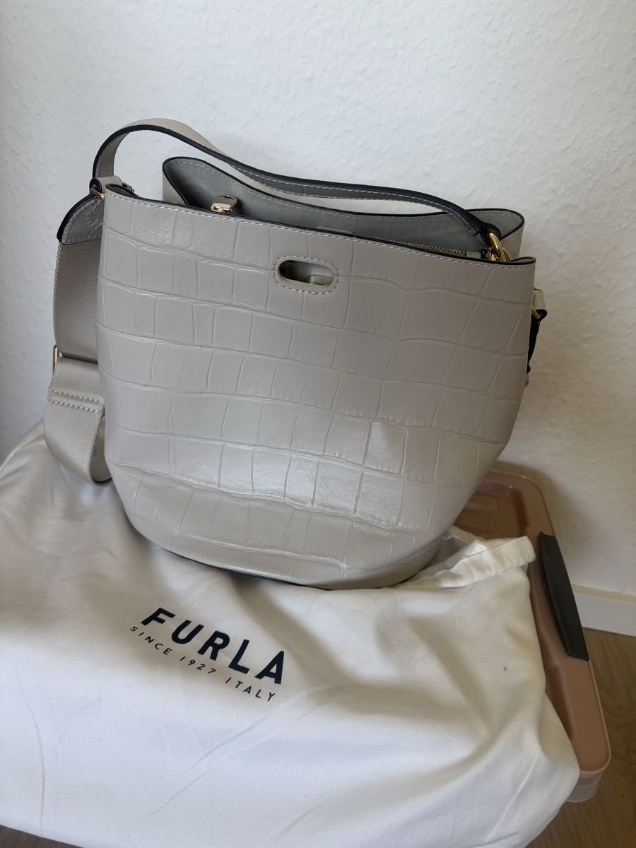 Furla Borse da donna: Furla bag – Usato da Zürich venduto da Julie_nouvelle24 1