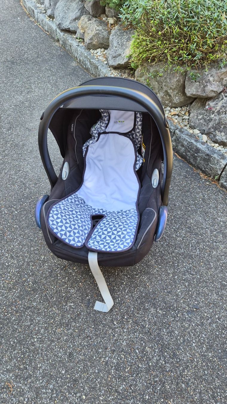 Maxi-Cosi Seggiolini per auto: Maxi Cosi mit Isofix – Usato da Frauenfeld venduto da frefi 1