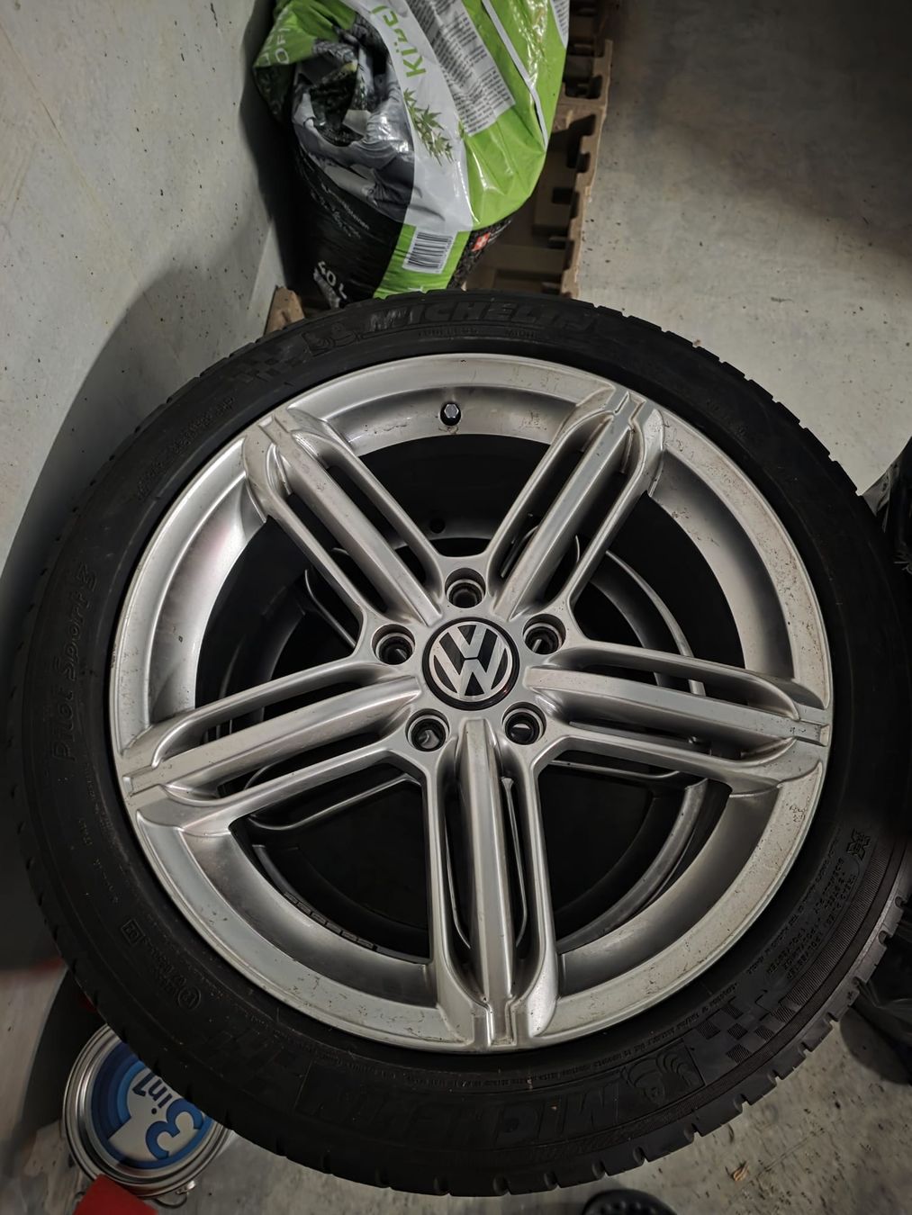 Volkswagen Jantes: Felgen  – D'occasion à Schaffhausen par acivoj7