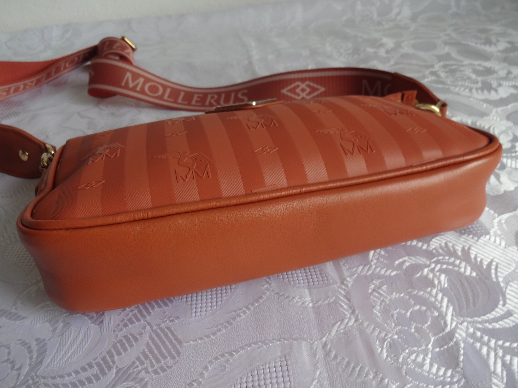Maison Mollerus Borse da donna: Orig."Maison Mollerus" Umhängetasche; Modell "ZELL" – Nuovo (secondo la descrizione) da Frauenfeld venduto da rey06 4