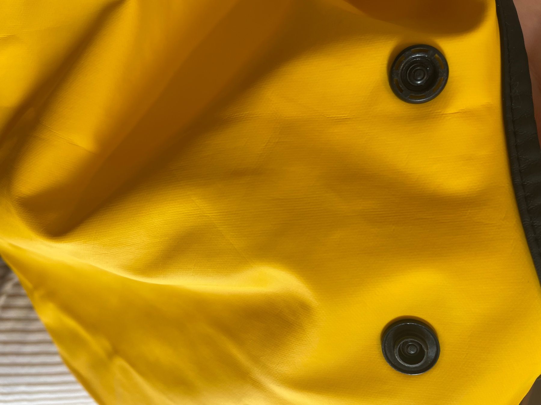 Hosen: Regenhose 92 – Gebraucht aus Schlieren von gor_jgx7 1