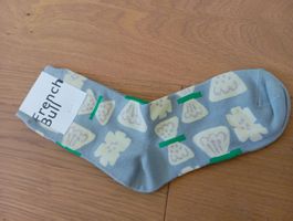 Damen-Socken mit Design von Akira Minagawa – Gr. 37–39