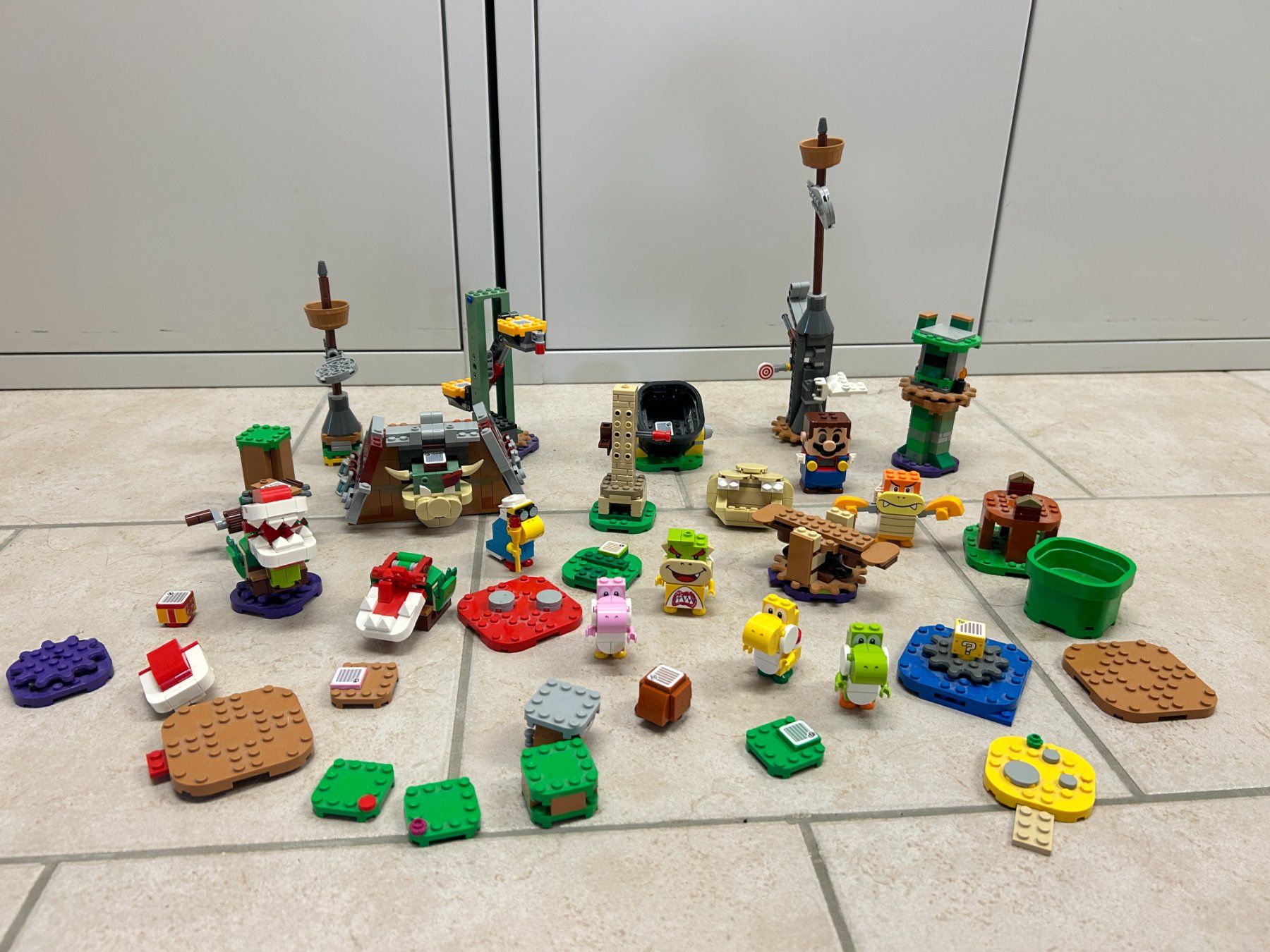 Lego Jeux de construction: Lot de LEGO Super Mario – D'occasion à Collombey par cubitus79